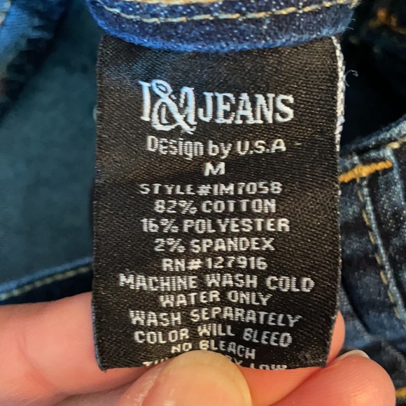 I&M Jeans Jean Shorts, Size Medium - Picture 6 of 6